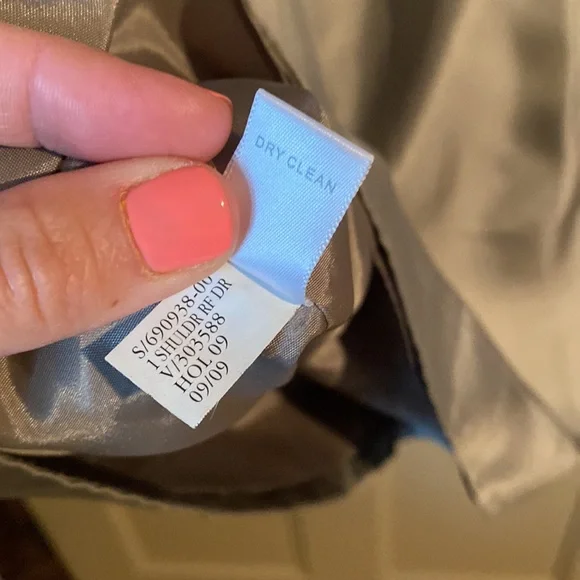 Banana Republic silk dress - Picture 7 of 8